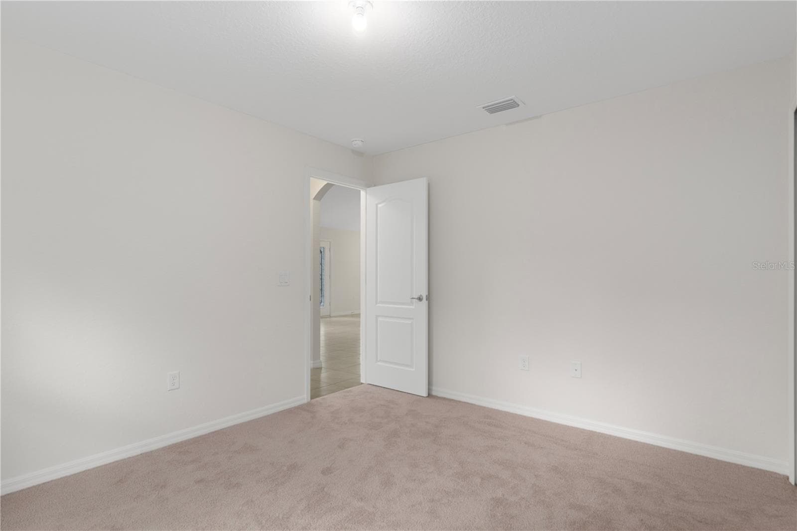 Single Family Residence at 13048 KITTIWAKE RD, WEEKI WACHEE, photo 35 of 37