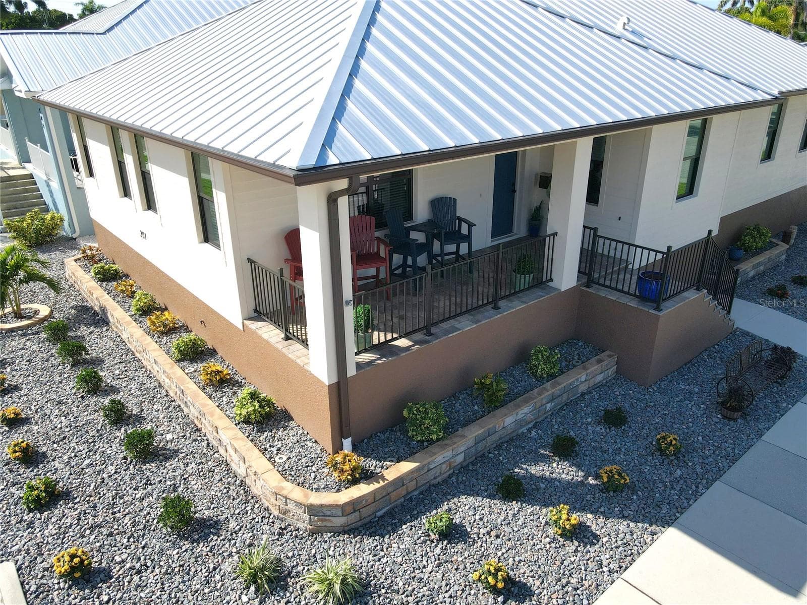 Single Family Residence at 301 GOLDSTEIN ST, PUNTA GORDA, photo 2 of 59
