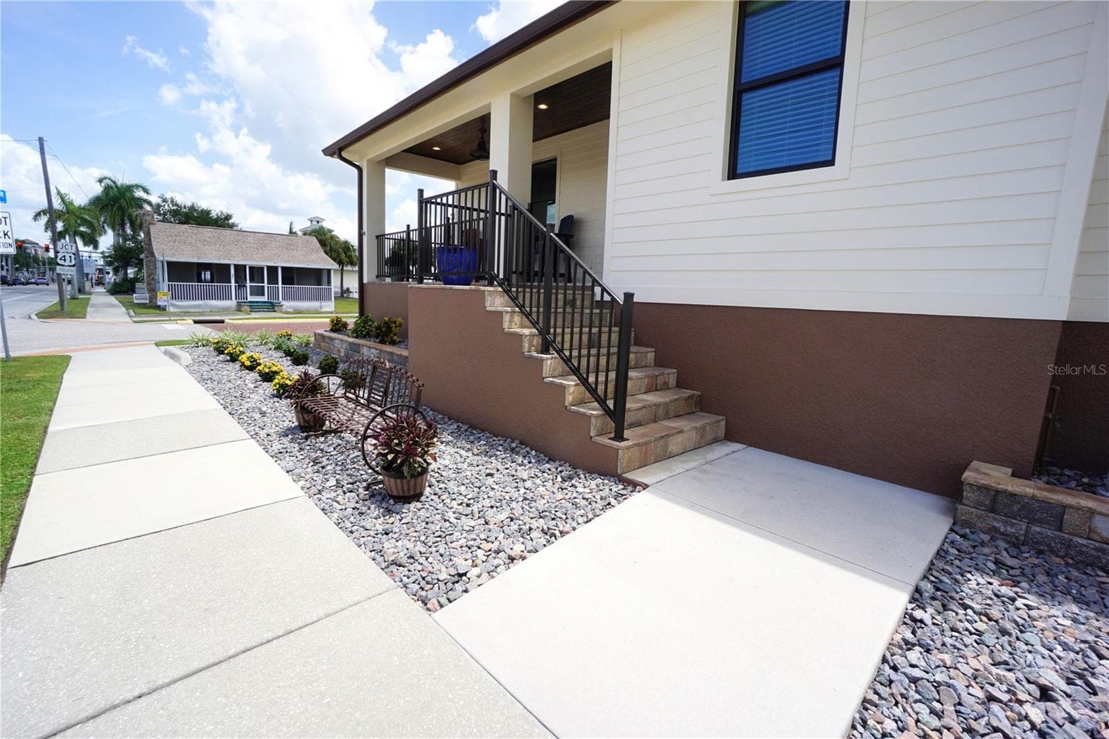 Single Family Residence at 301 GOLDSTEIN ST, PUNTA GORDA, photo 9 of 59