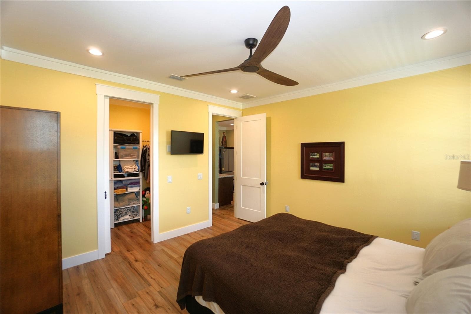 Single Family Residence at 301 GOLDSTEIN ST, PUNTA GORDA, photo 19 of 59