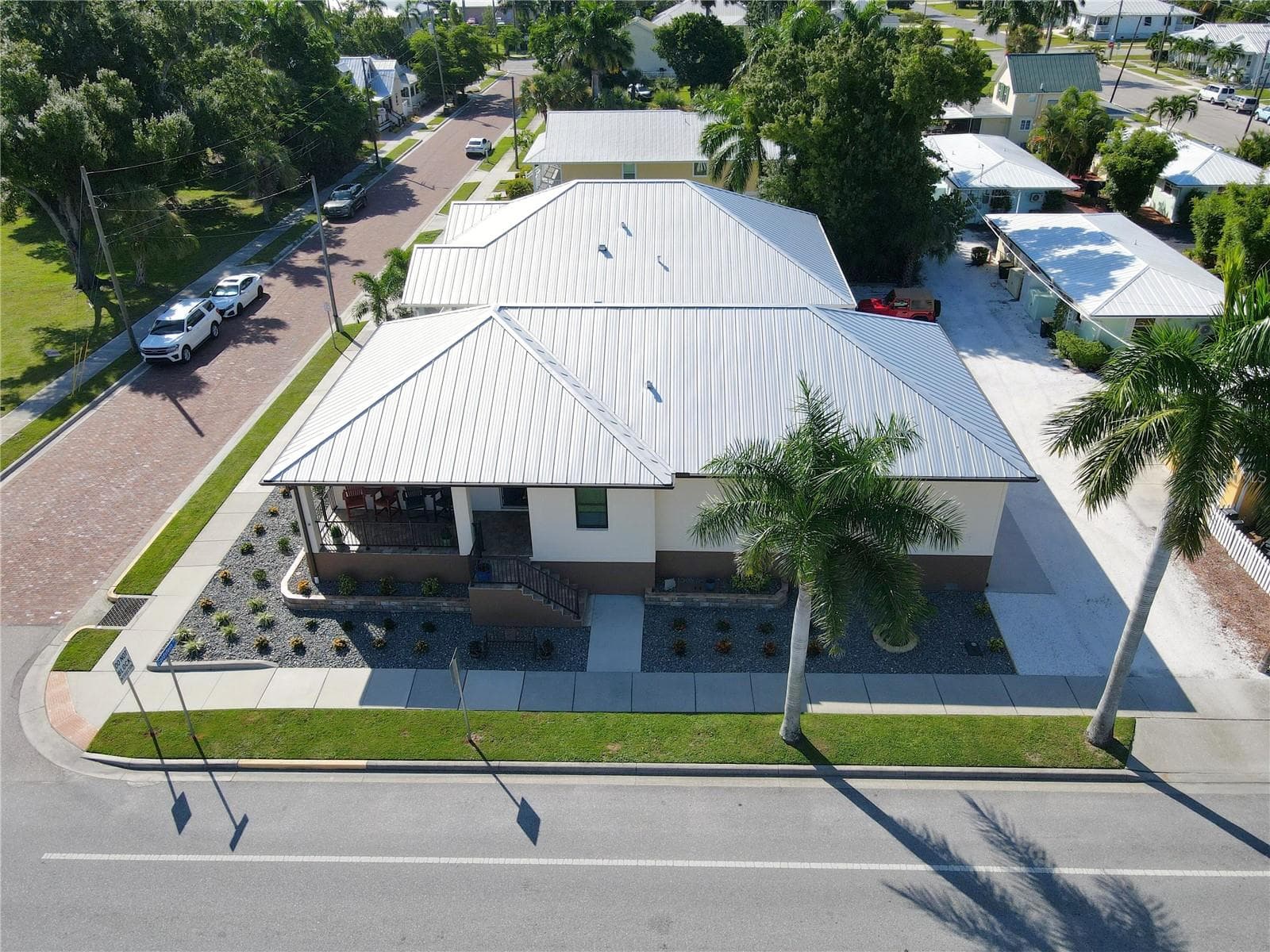 Single Family Residence at 301 GOLDSTEIN ST, PUNTA GORDA, photo 43 of 59