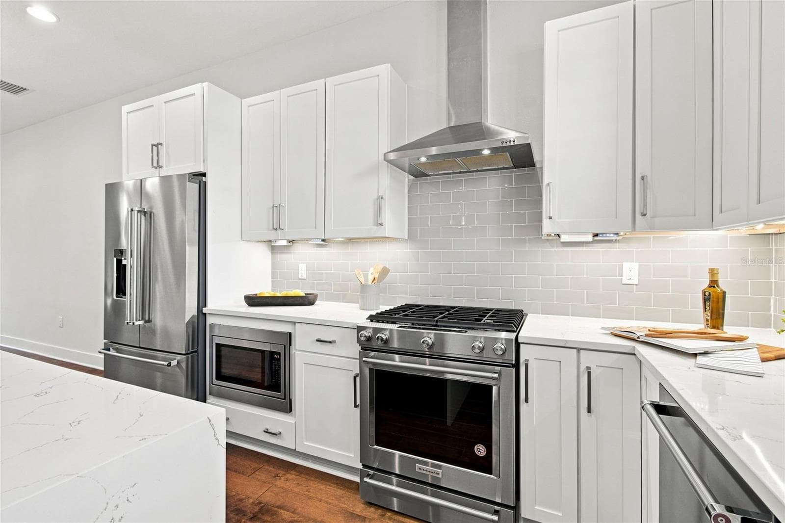 Townhouse at 931 ARLINGTON AVE N, ST PETERSBURG, photo 20 of 65