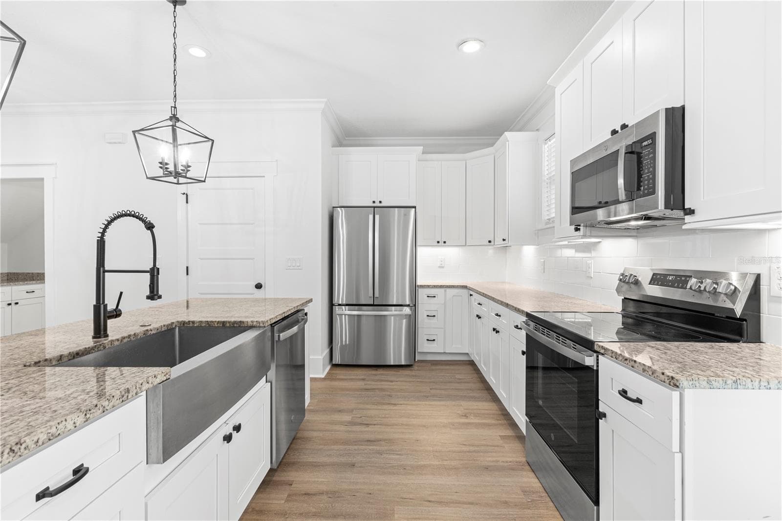 Kitchen - 3923 W GRAY ST, TAMPA