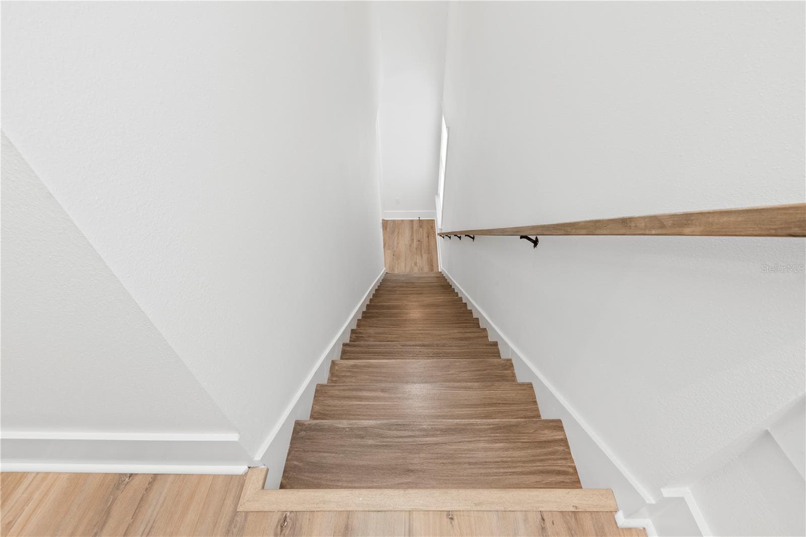stairway - 3923 W GRAY ST, TAMPA