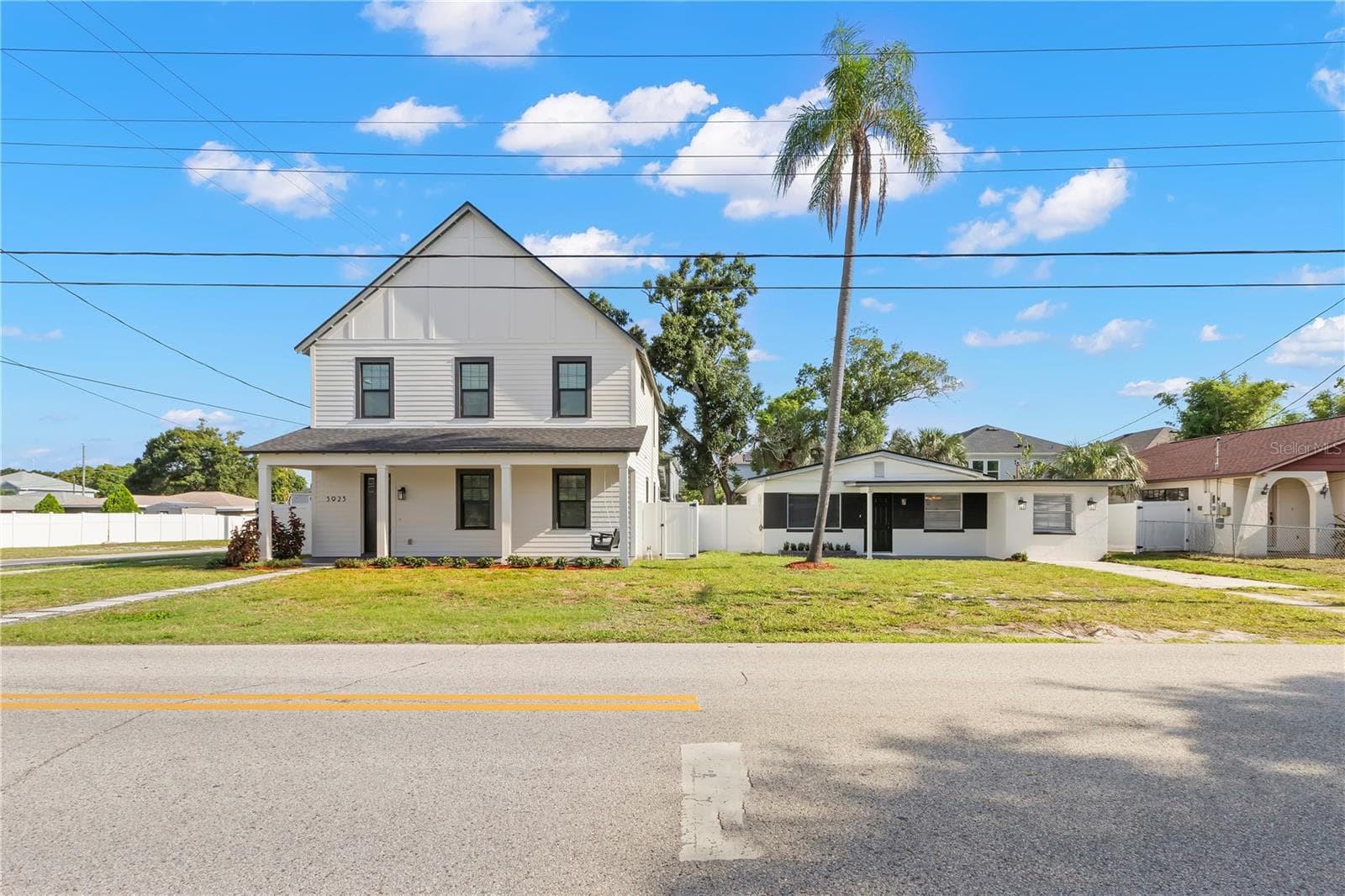 front view from the street - 3923 W GRAY ST, TAMPA