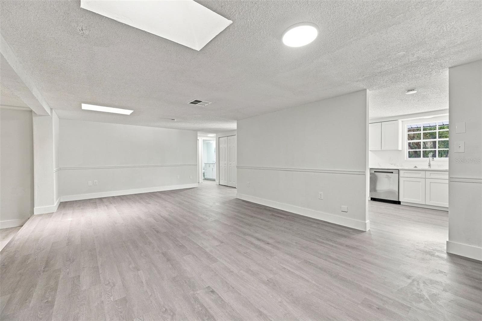 Single Family Residence at 11666 SEMINOLE DR, NEW PORT RICHEY, photo 10 of 52