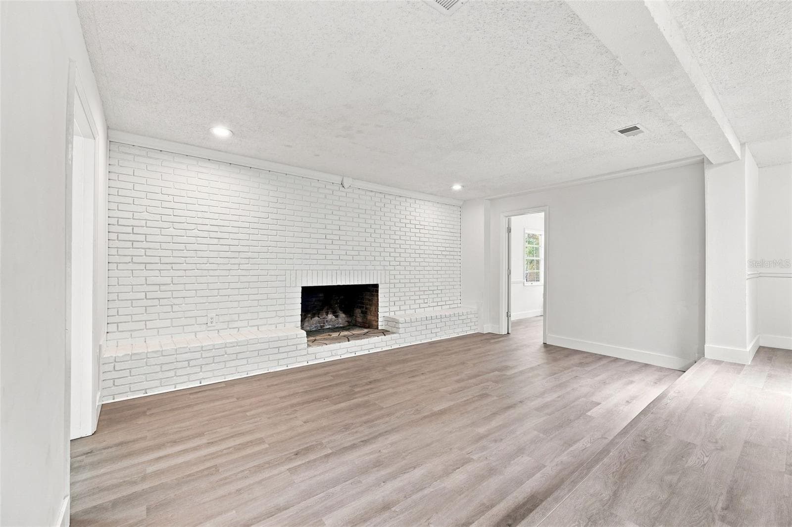 Single Family Residence at 11666 SEMINOLE DR, NEW PORT RICHEY, photo 11 of 52