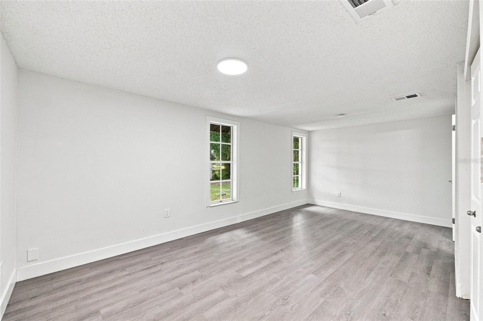 Single Family Residence at 11666 SEMINOLE DR, NEW PORT RICHEY, photo 14 of 52