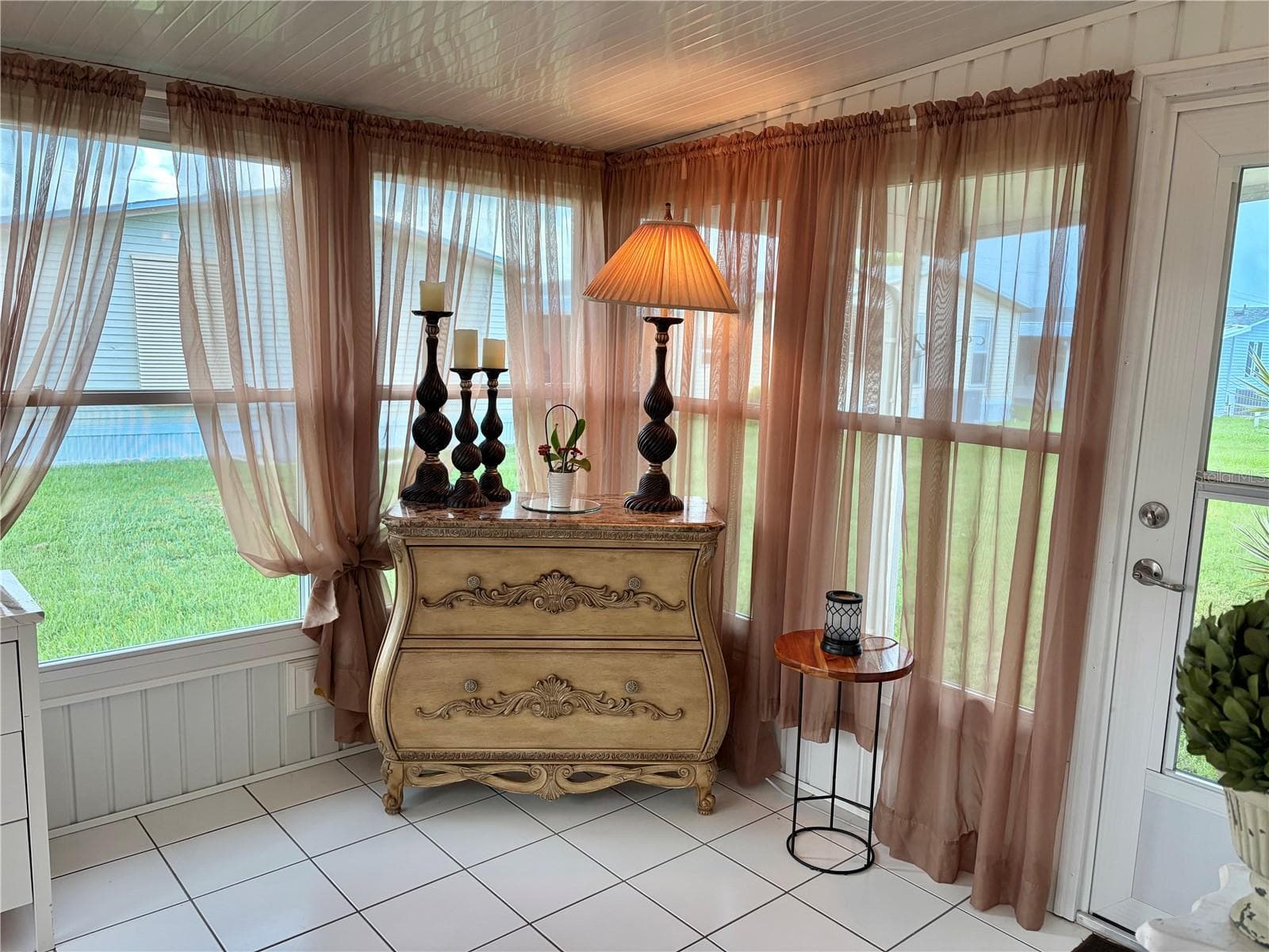 Manufactured Home at 5707 45TH ST E #64, BRADENTON, photo 11 of 40
