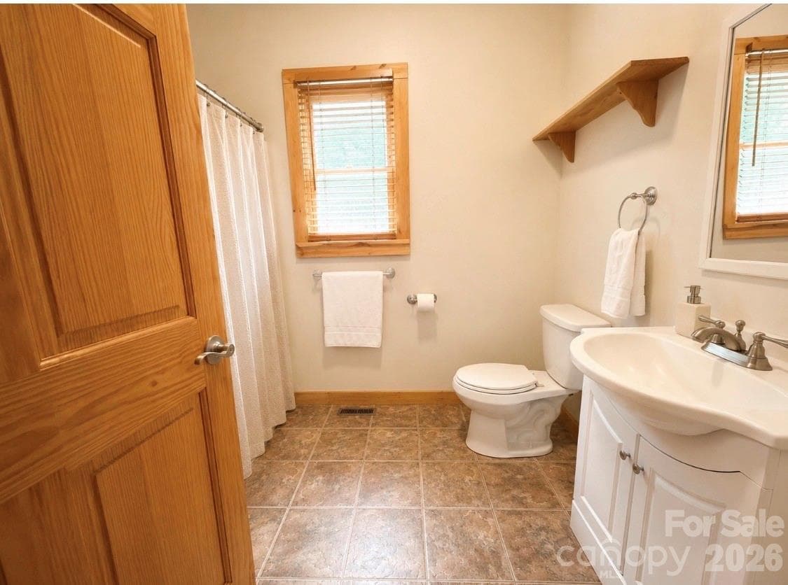 Single Family Residence at 27 Apple Lane, Murphy, photo 12 of 26