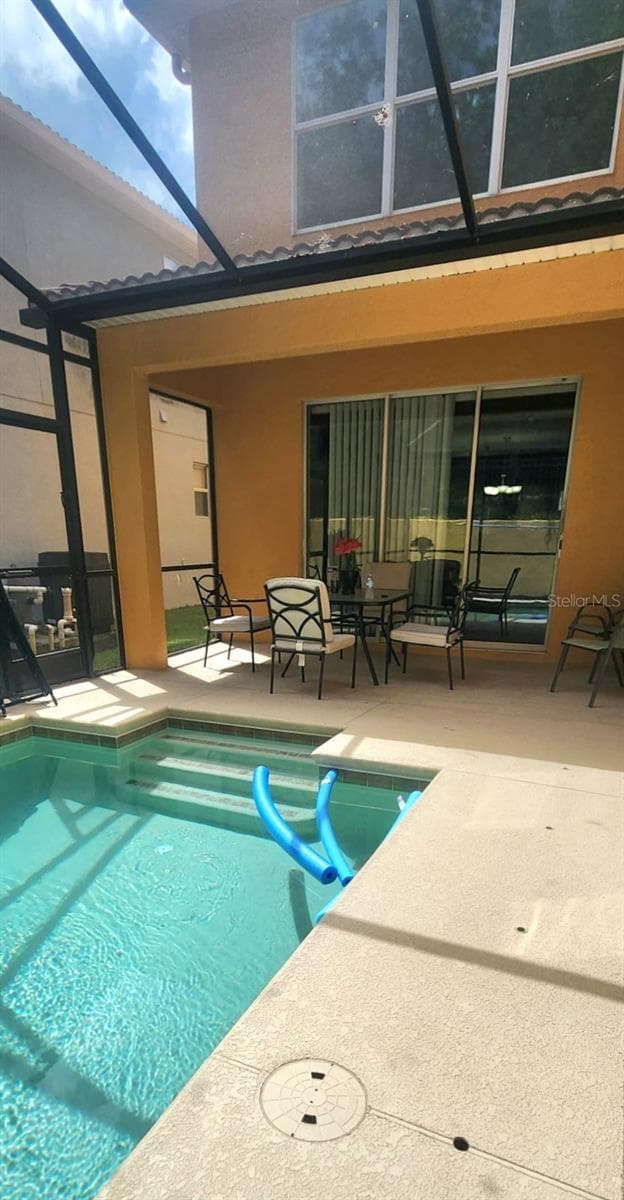 Screen pool and patio - 8935 CUBAN PALM RD, KISSIMMEE