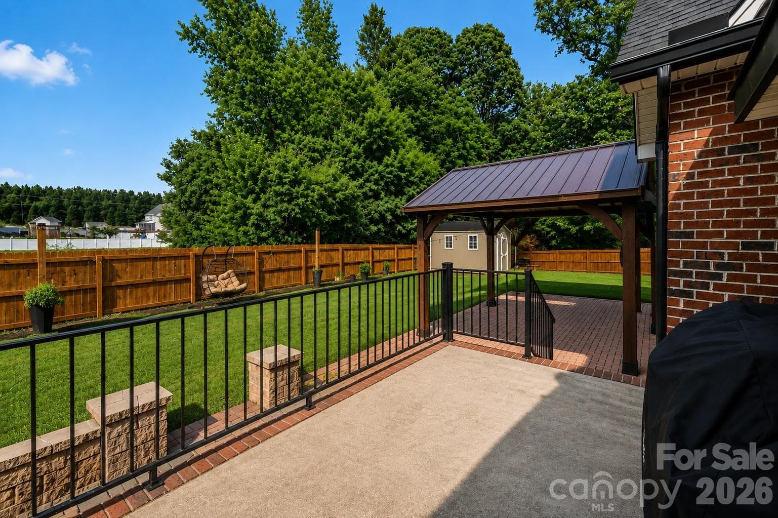 Single Family Residence at 2013 Buckthorn Court, Gastonia, photo 32 of 38