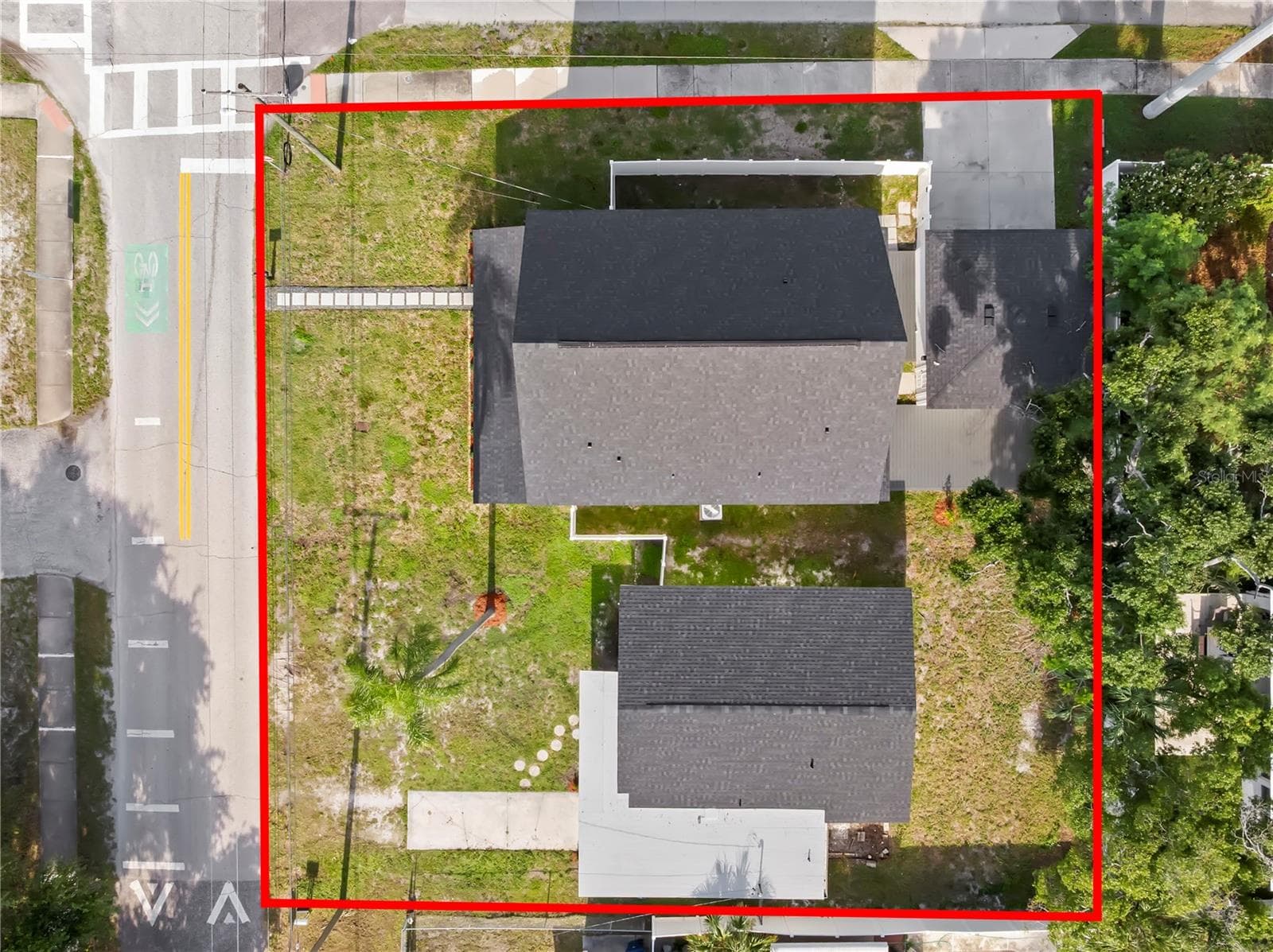 Single Family Residence at 3923 W GRAY ST, TAMPA, photo 67 of 77