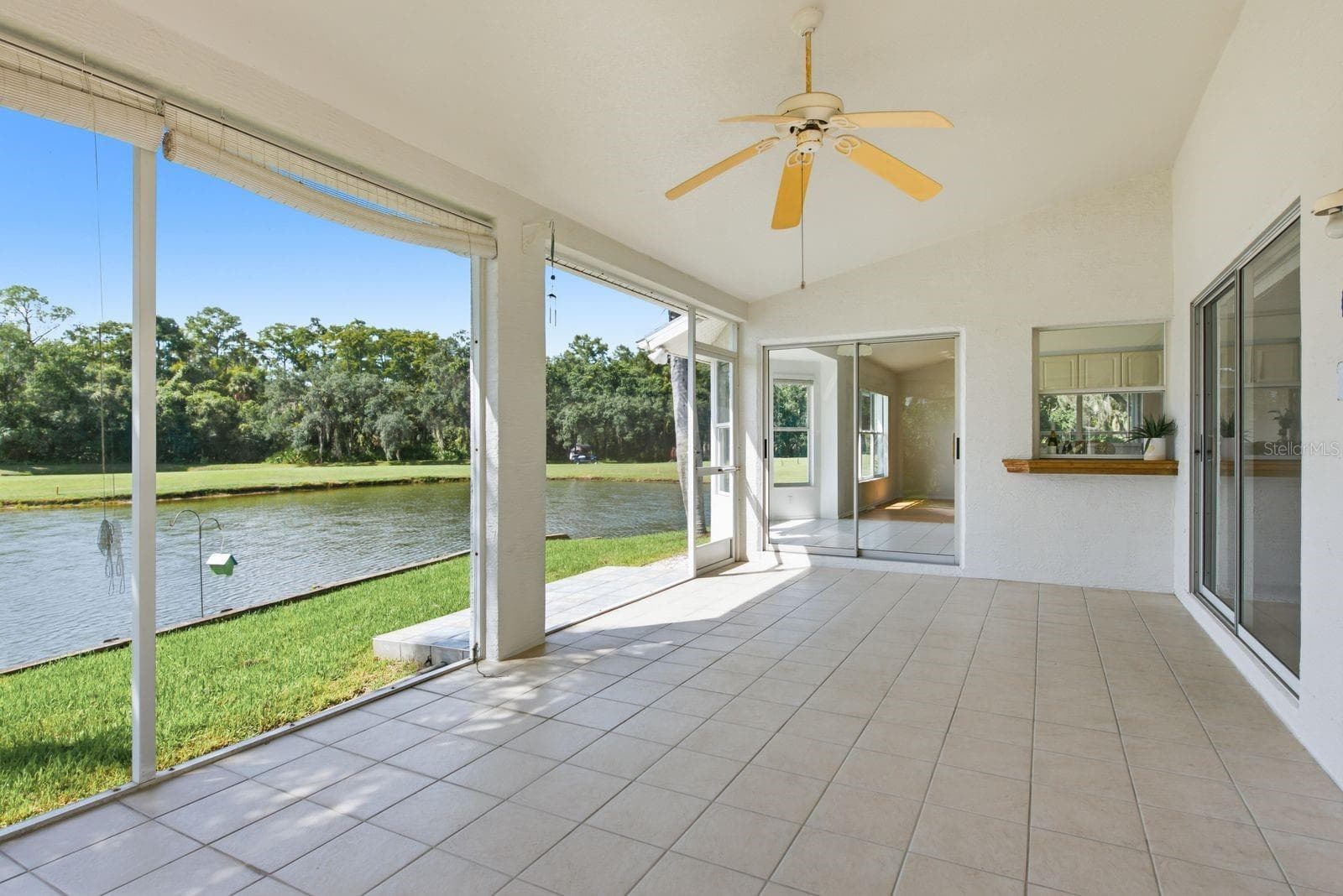 Expansive Lanai - 6639 SUN POINT CT, NEW PORT RICHEY