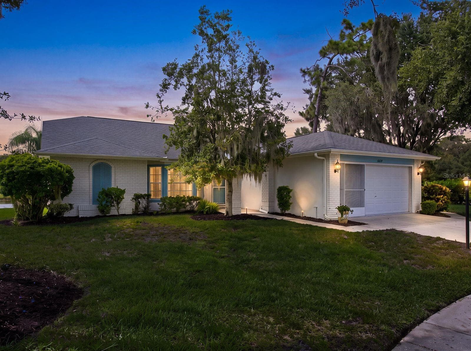 And to all a good night...(Virtual Twilight)Welcome HOME! - 6639 SUN POINT CT, NEW PORT RICHEY