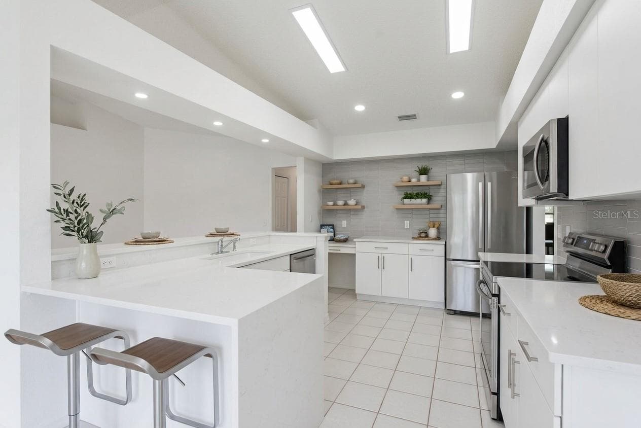 Virtually Reimagined Kitchen - 6639 SUN POINT CT, NEW PORT RICHEY