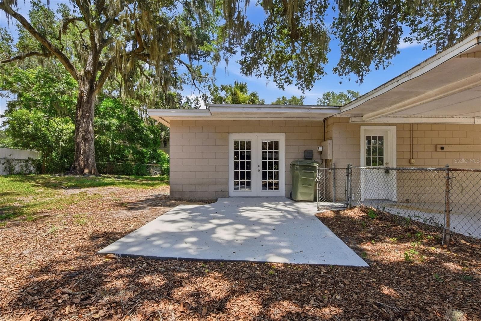 Single Family Residence at 509 SCENIC ST, LEESBURG, photo 34 of 39