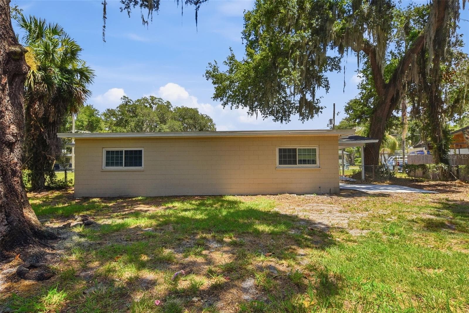 Single Family Residence at 509 SCENIC ST, LEESBURG, photo 35 of 39