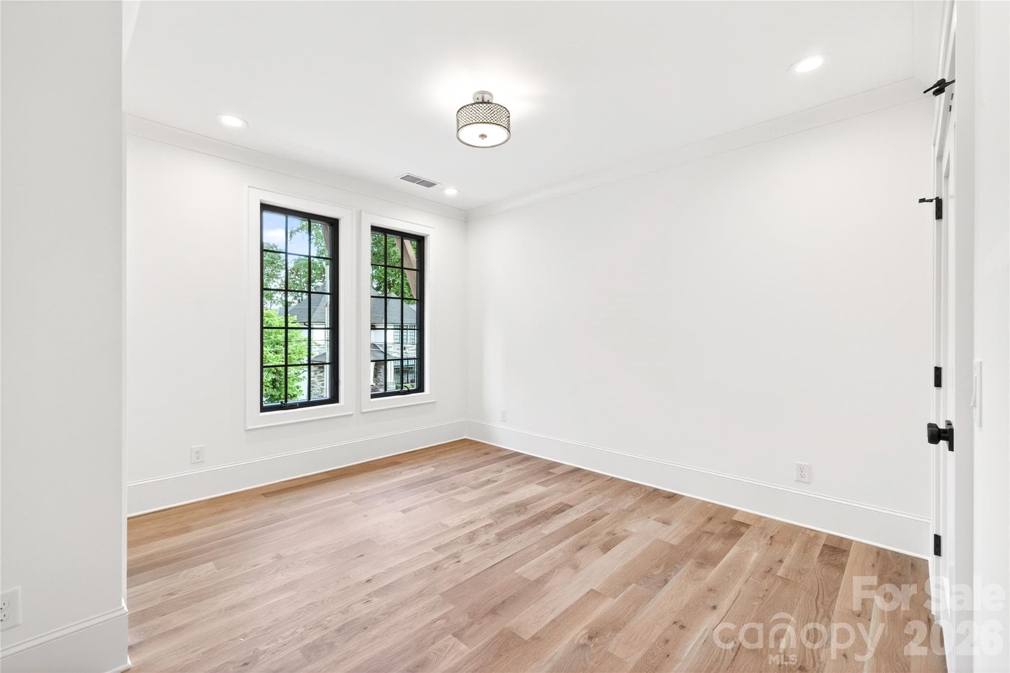 Single Family Residence at 709 Bertonley Avenue, Charlotte, photo 31 of 47