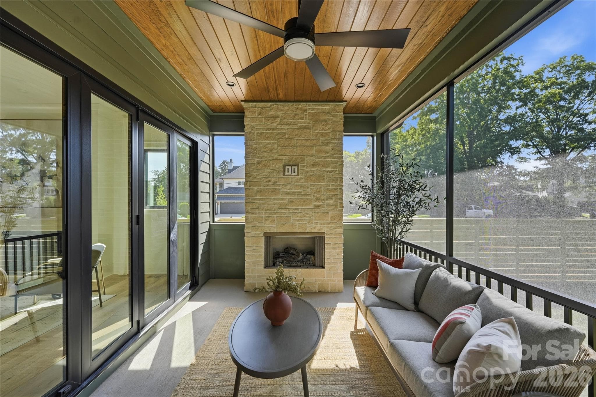 Single Family Residence at 709 Bertonley Avenue, Charlotte, photo 46 of 47