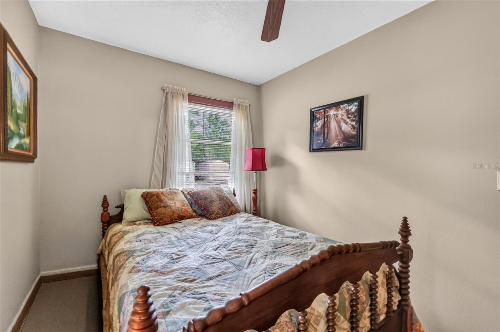 11' x 7' 2nd bedroom, guest space, den or office with window and ceiling fan - 24939 OLD DEER RD, PAISLEY