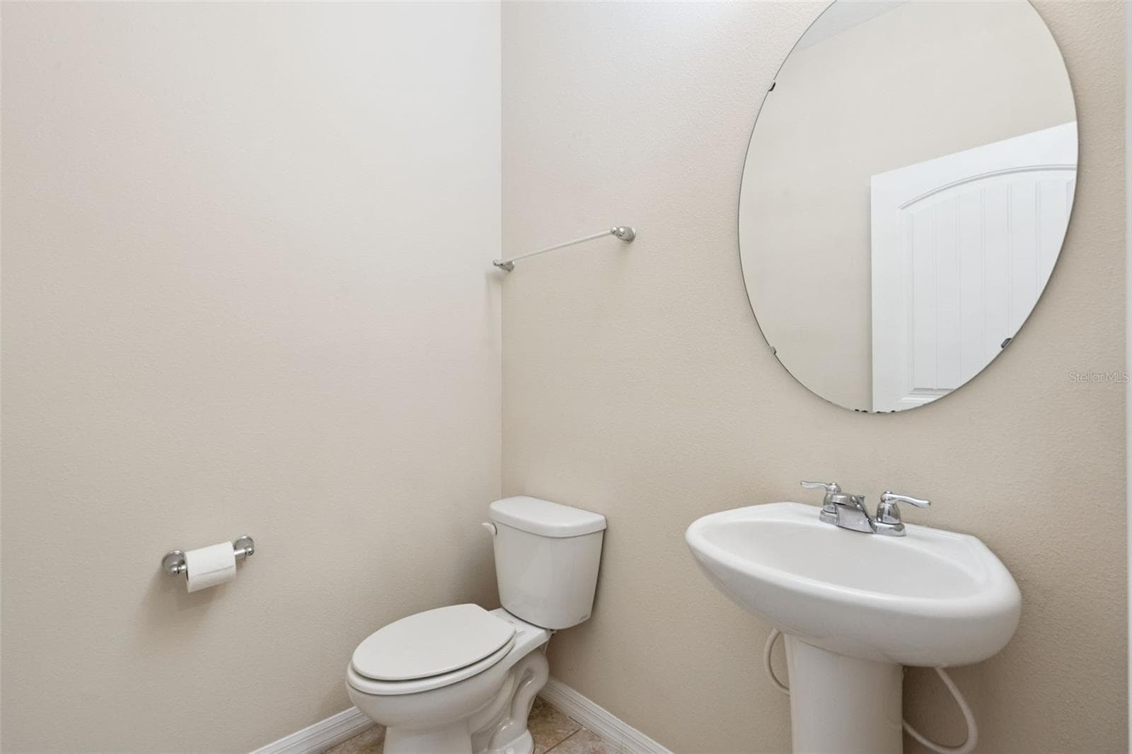 Single Family Residence at 2230 J LAWSON BLVD, ORLANDO, photo 27 of 89
