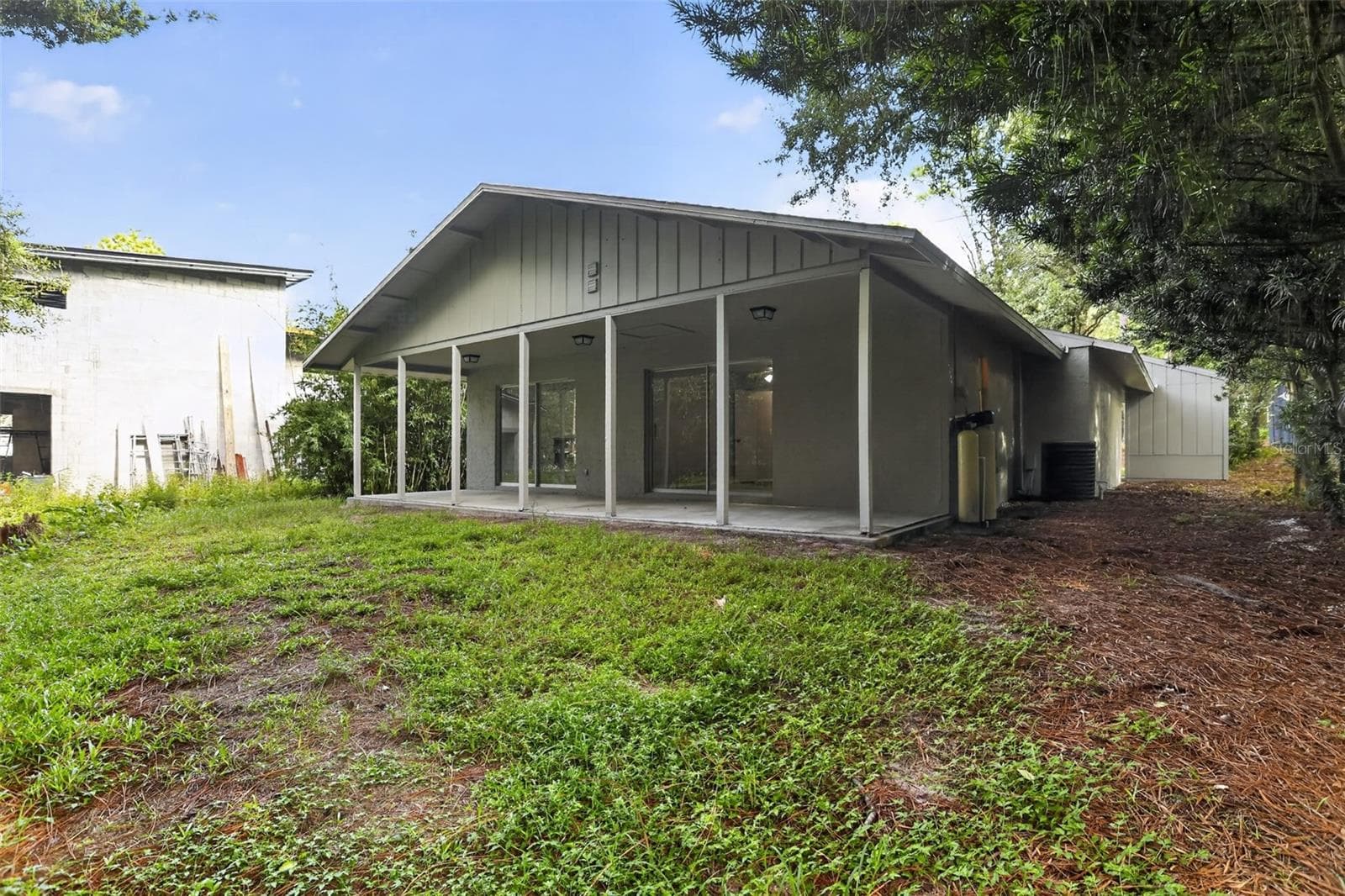 Single Family Residence at 26430 SLEEPY HOLLOW ST, MOUNT PLYMOUTH, photo 32 of 32