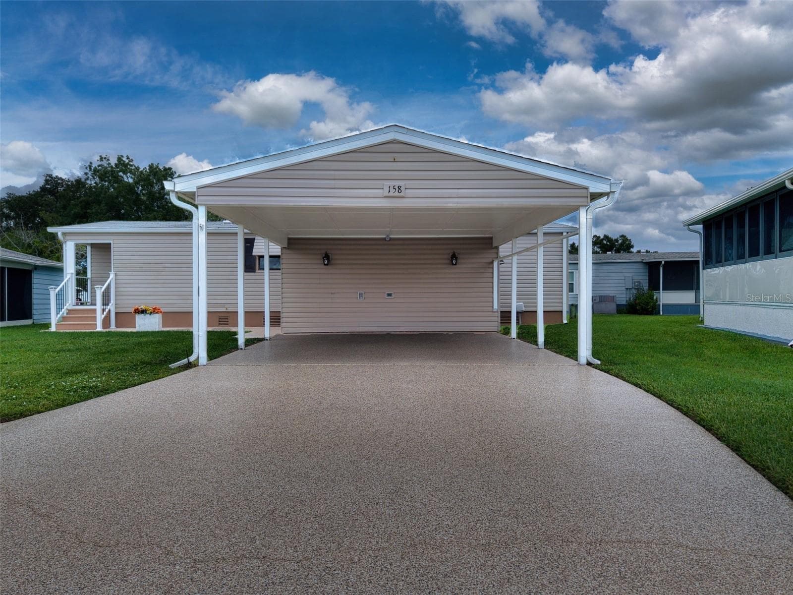 Manufactured Home at 158 OSPREY CIR, ELLENTON, photo 29 of 53