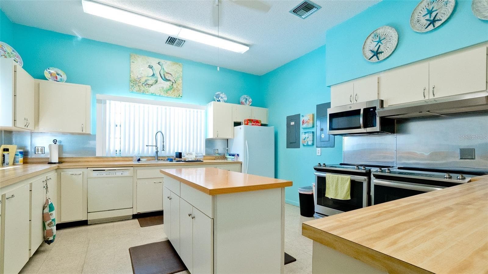 Manufactured Home at 158 OSPREY CIR, ELLENTON, photo 51 of 53