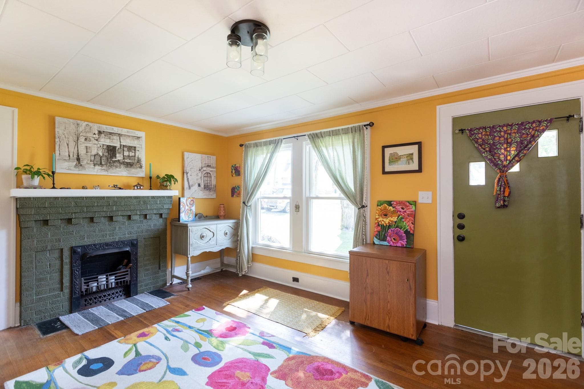 Living Room - 1030 N Jackson Street, Salisbury