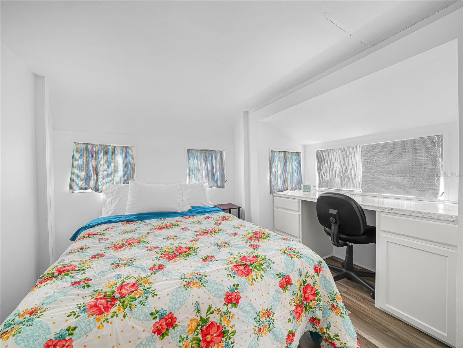 Mobile Home at 40 SADDLEBAG TRL N, LAKE WALES, photo 11 of 36
