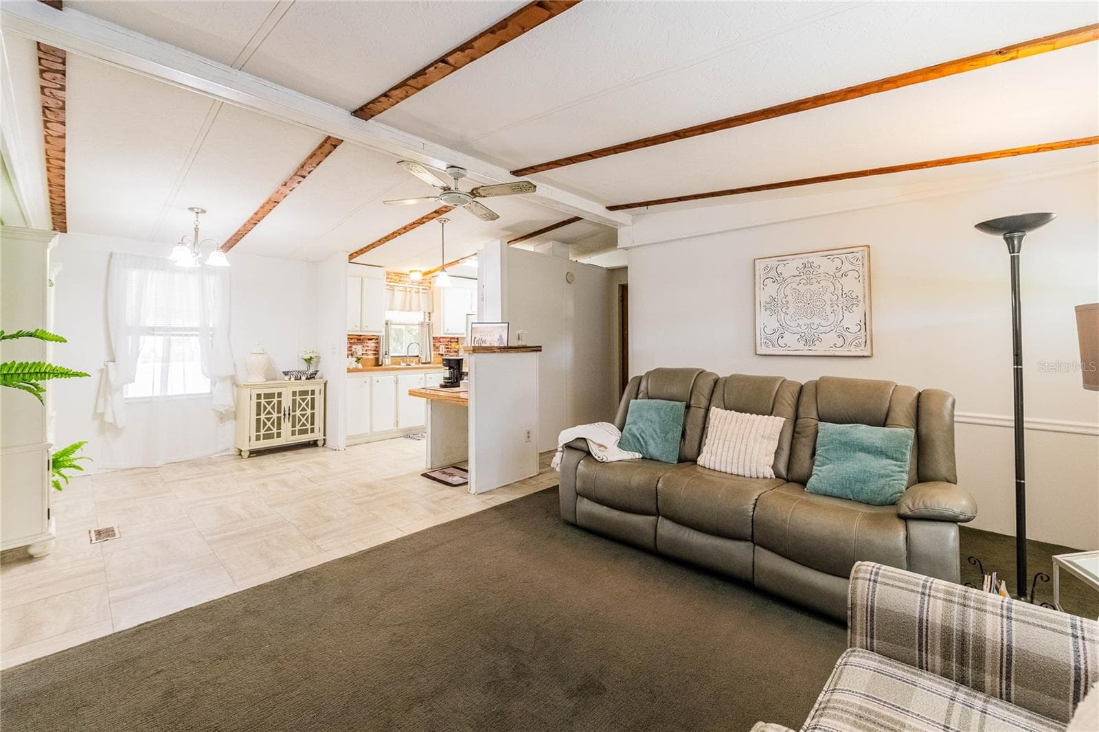 Manufactured Home at 8913 JERICHO CT, POLK CITY, photo 8 of 35