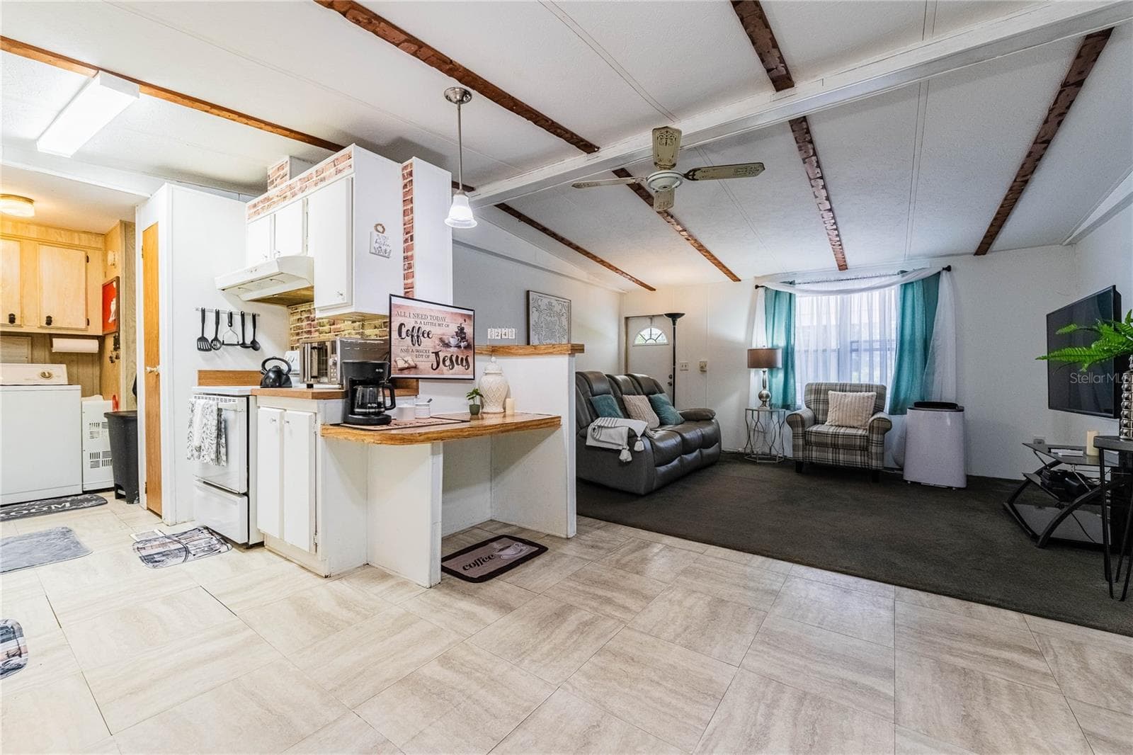 Manufactured Home at 8913 JERICHO CT, POLK CITY, photo 11 of 35