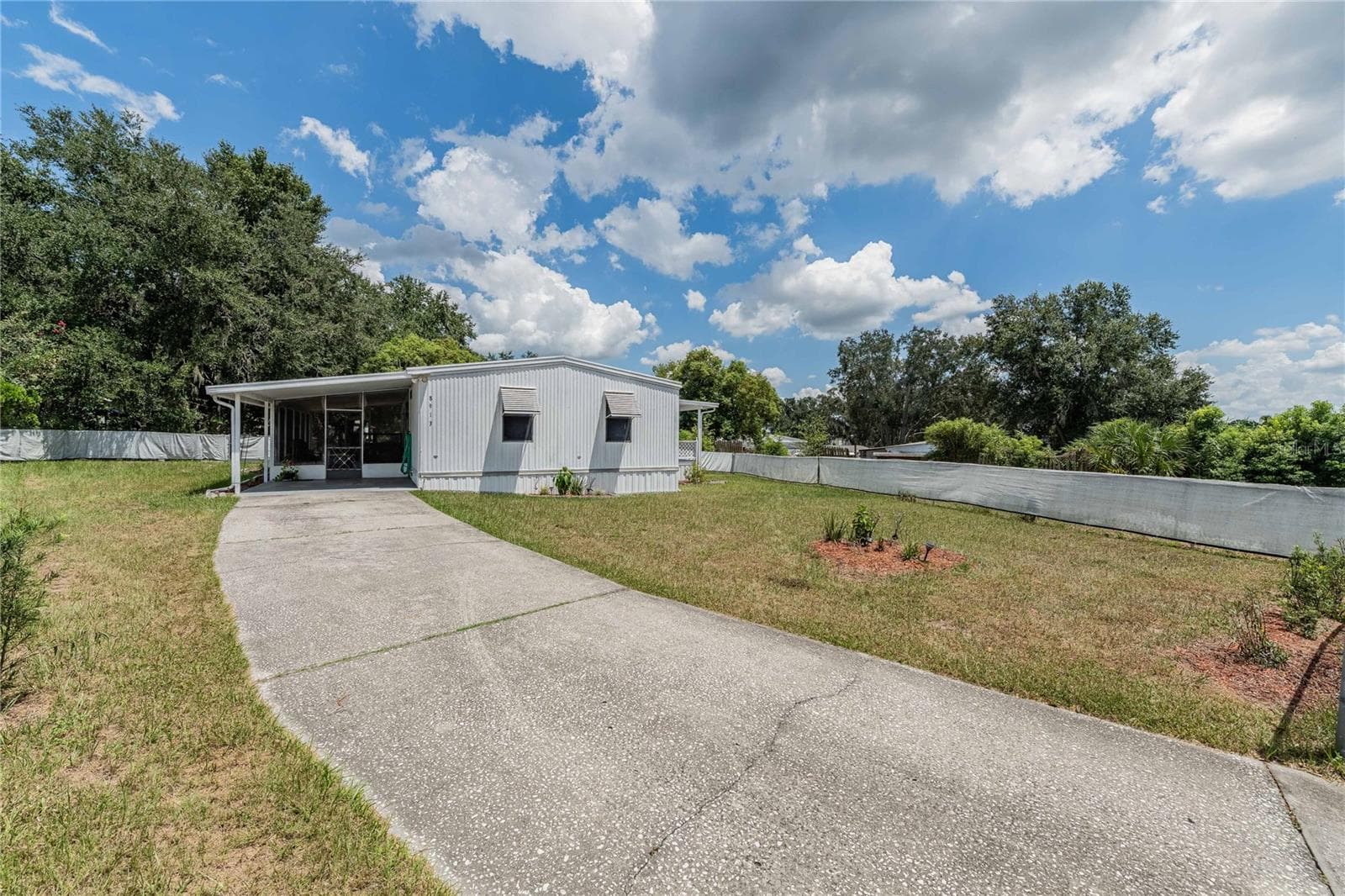 Manufactured Home at 8913 JERICHO CT, POLK CITY, photo 28 of 35