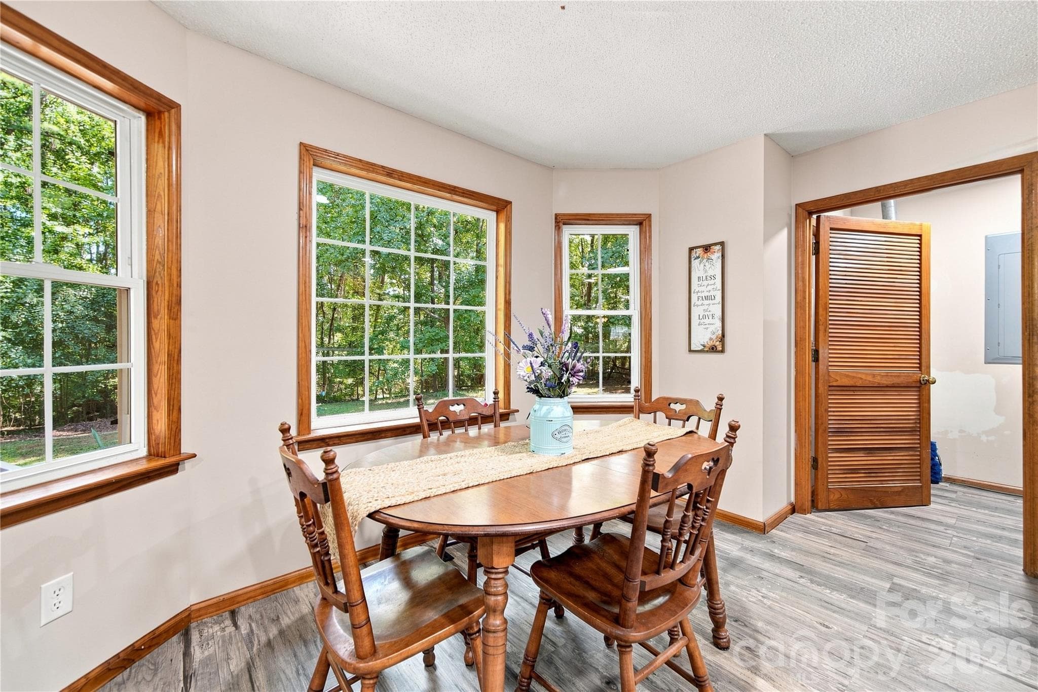 Single Family Residence at 122 Providence Place, York, photo 19 of 45