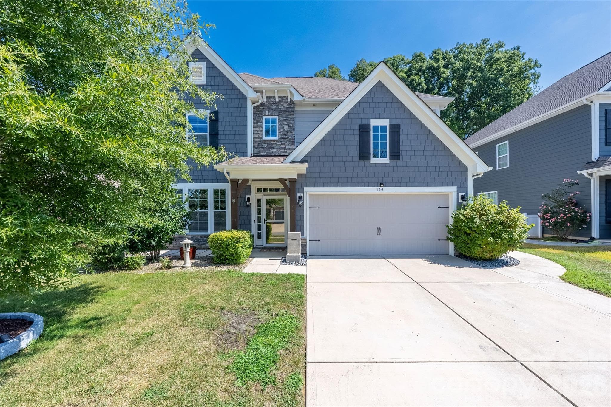 Single Family Residence at 144 Chance Road, Mooresville, photo 2 of 48