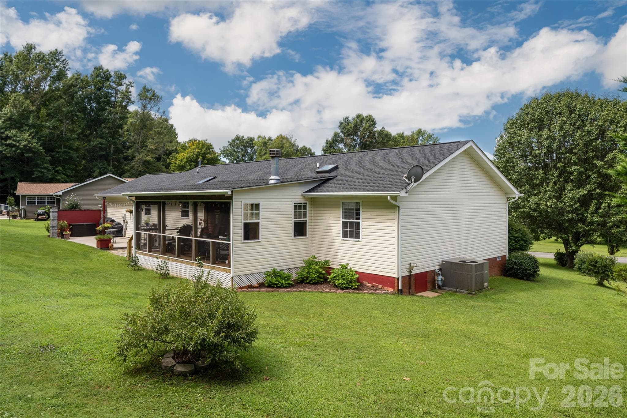 Single Family Residence at 40 Meadow Drive, Horse Shoe, photo 46 of 48