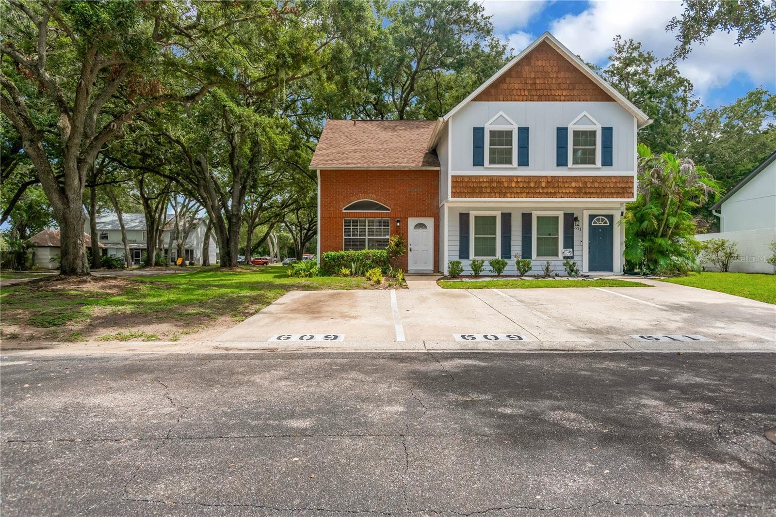 Townhouse at 609 SAINT HENRY DR, BRANDON, photo 2 of 18