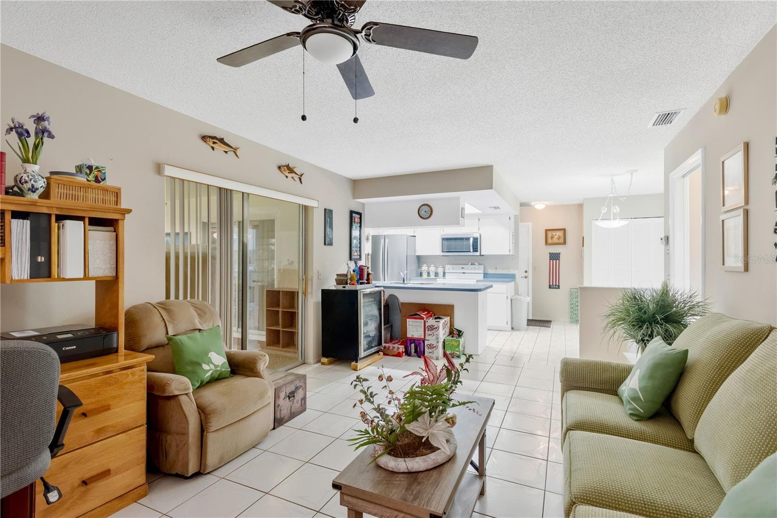 Single Family Residence at 10811 PEPPERTREE LN, PORT RICHEY, photo 8 of 15