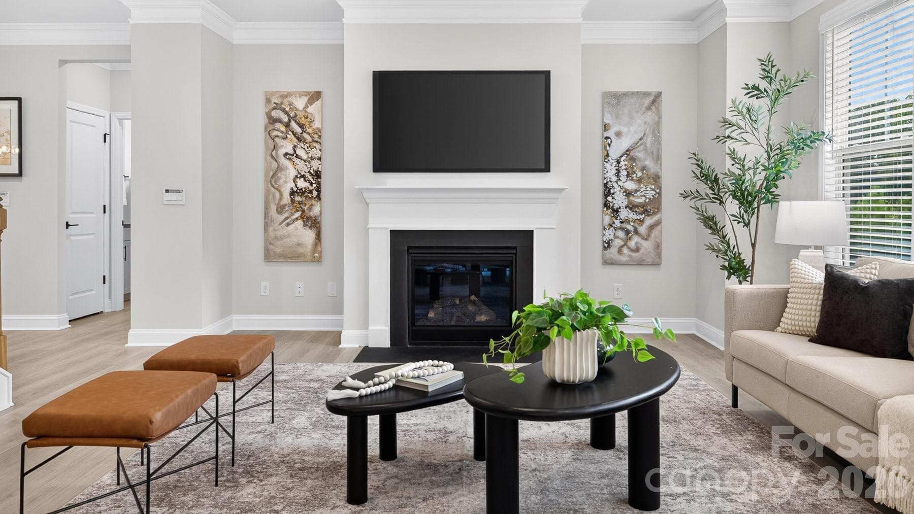 Single Family Residence at 5039 Blue Serenity Court, Denver, photo 11 of 44