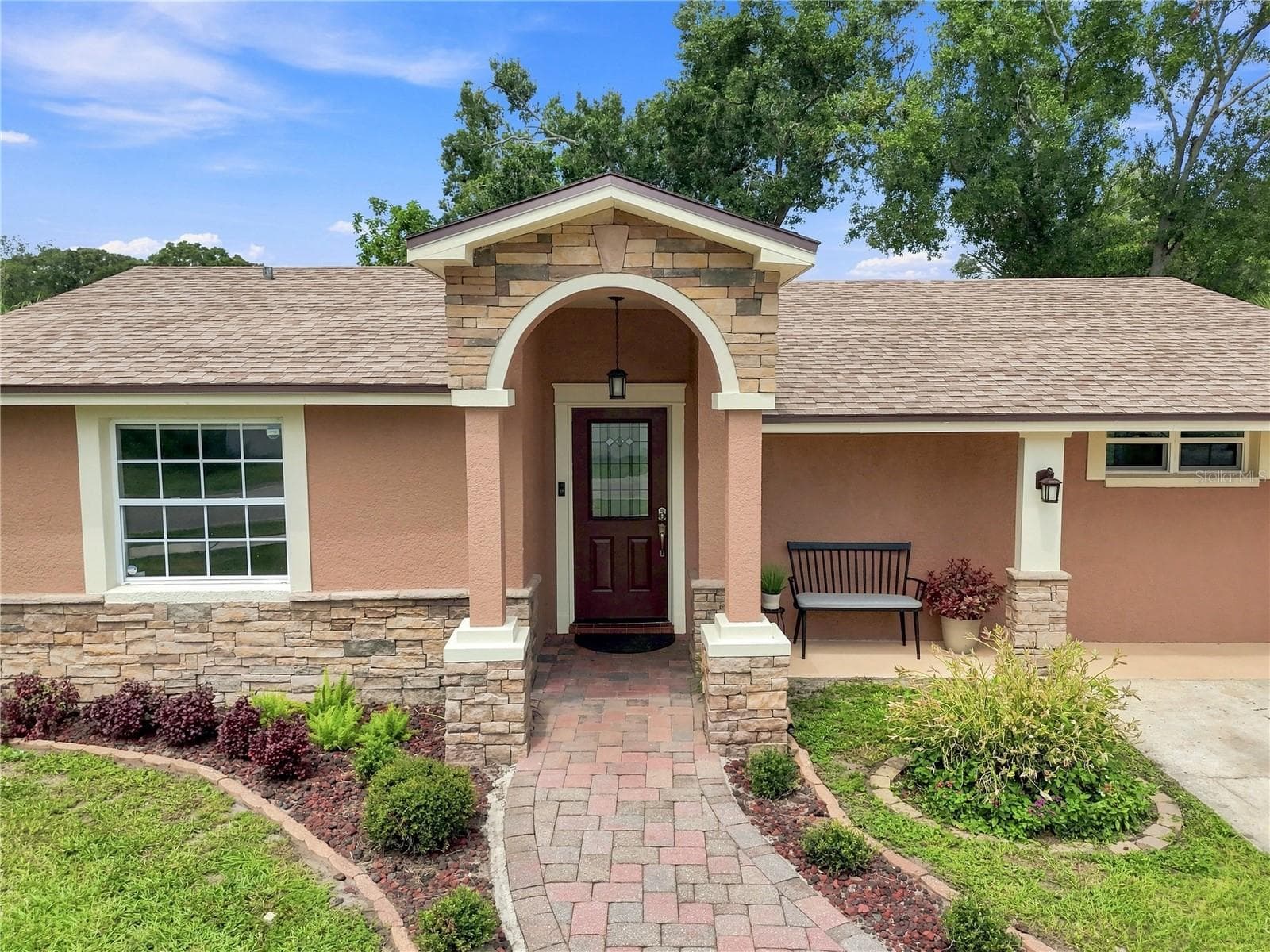Front View - 9020 AUBURN WAY, TAMPA