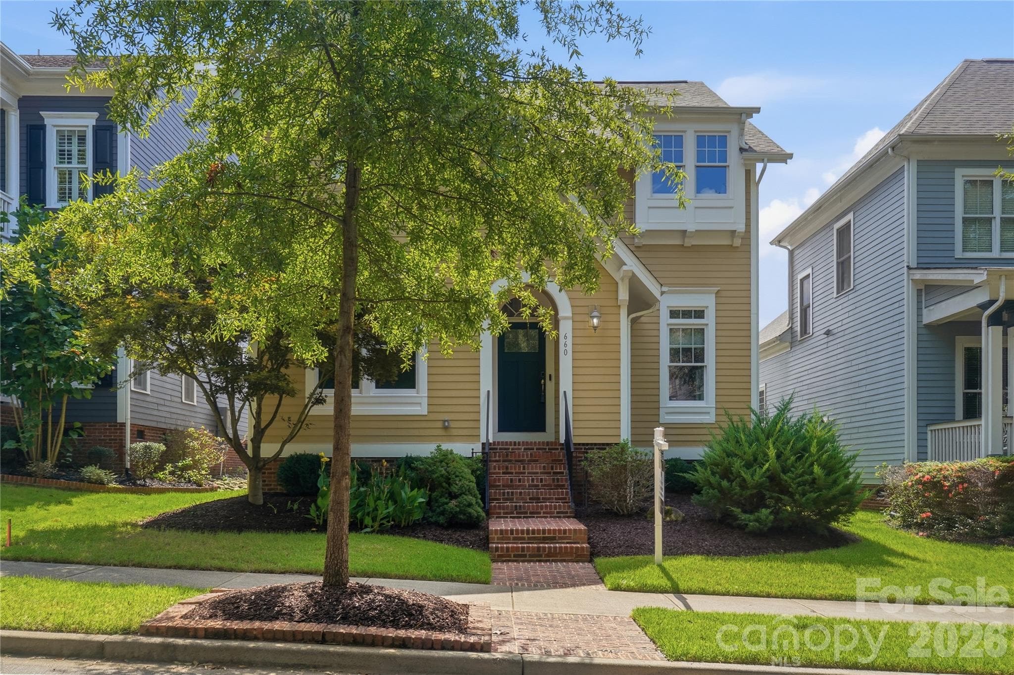 Single Family Residence at 660 Revival Row, Fort Mill, photo 3 of 38