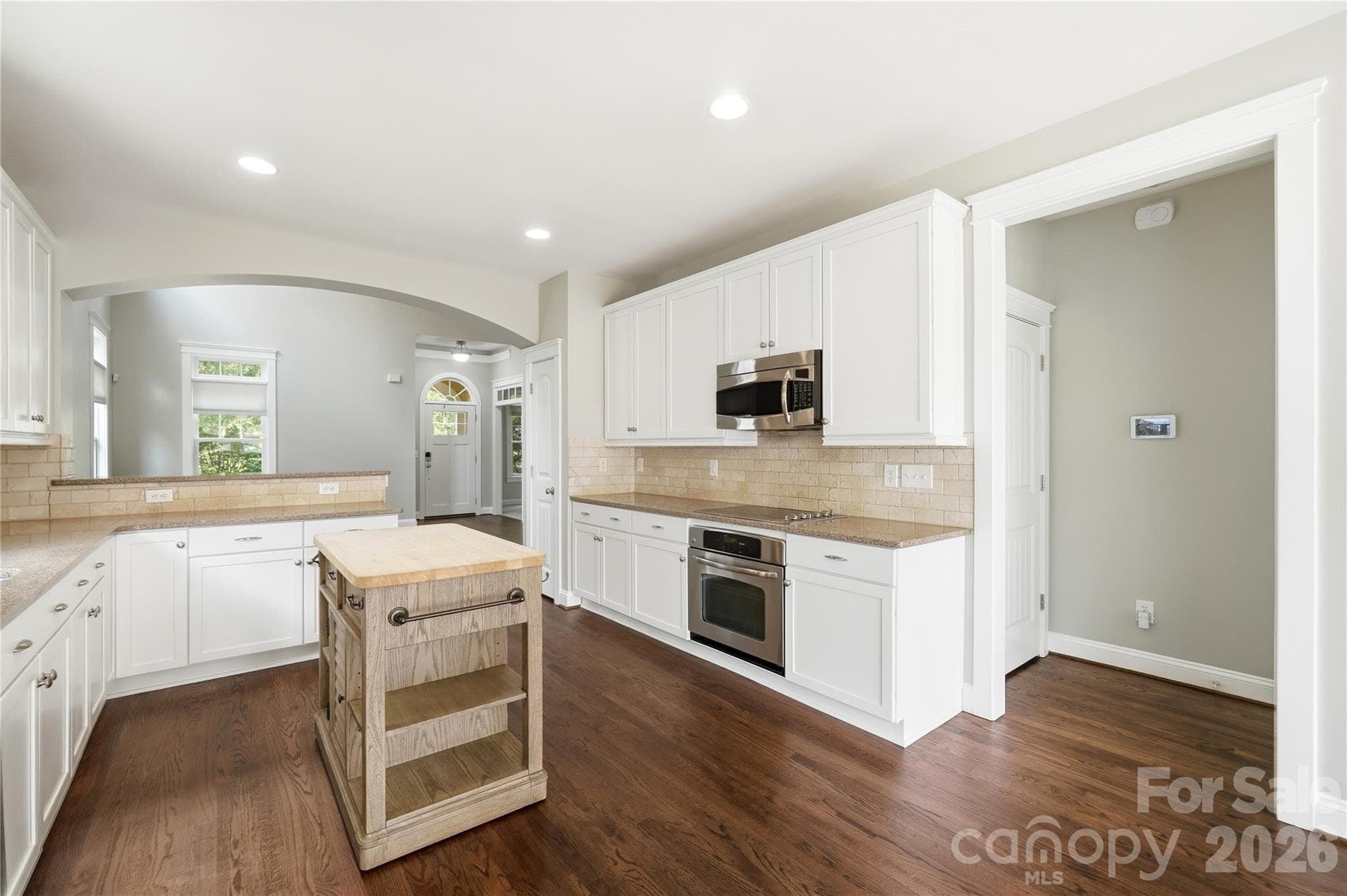Single Family Residence at 660 Revival Row, Fort Mill, photo 16 of 38