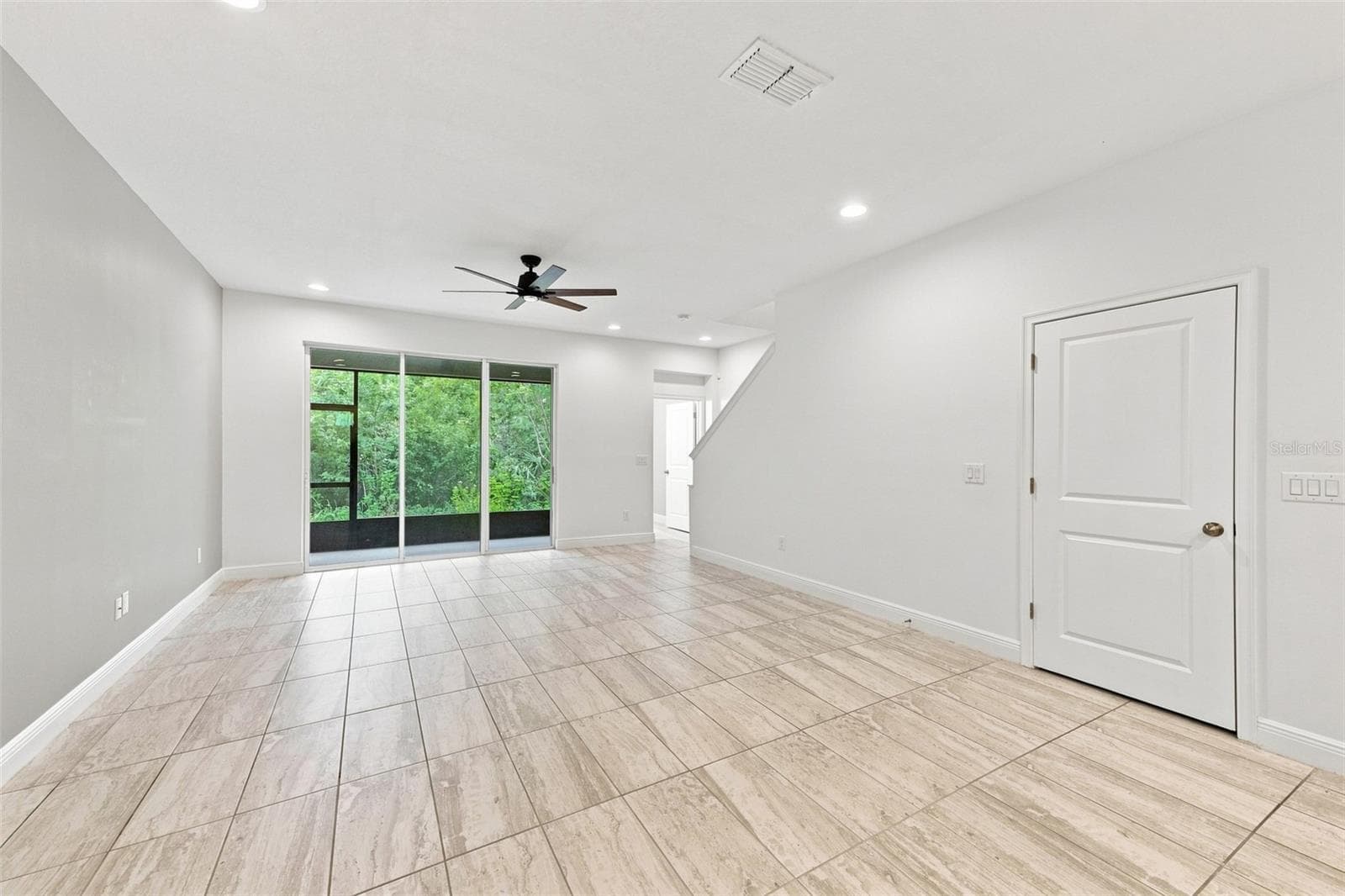 Townhouse at 17871 STELLA MOON PL, LUTZ, photo 11 of 33