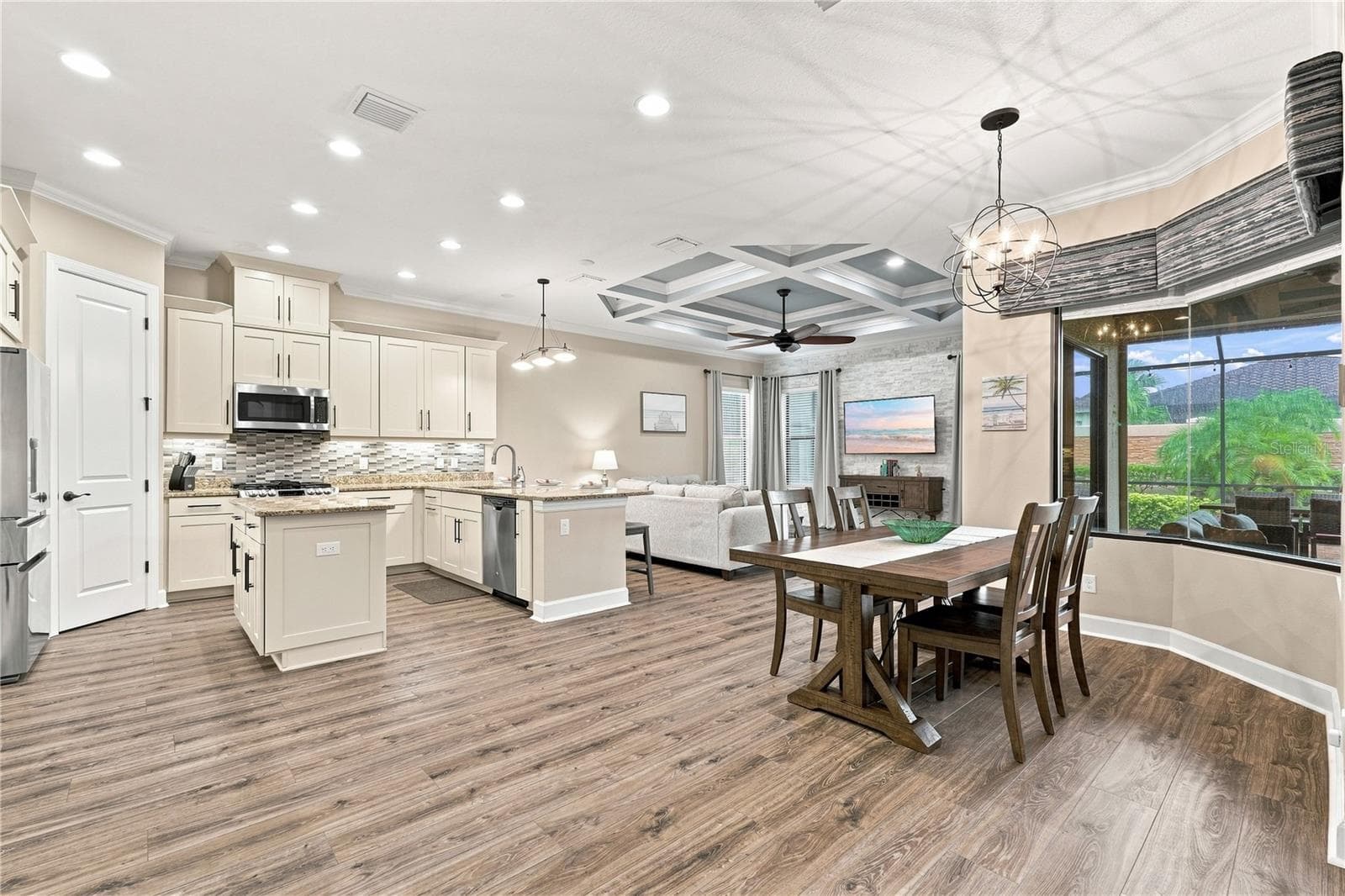 Single Family Residence at 5010 TIVOLI RUN, BRADENTON, photo 9 of 94