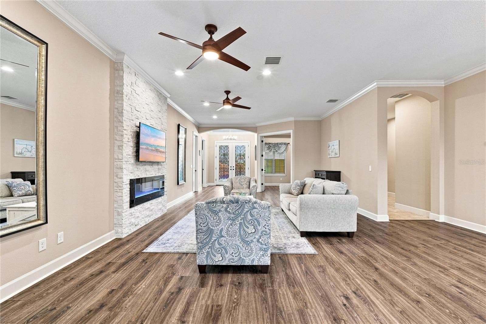 Single Family Residence at 5010 TIVOLI RUN, BRADENTON, photo 8 of 94