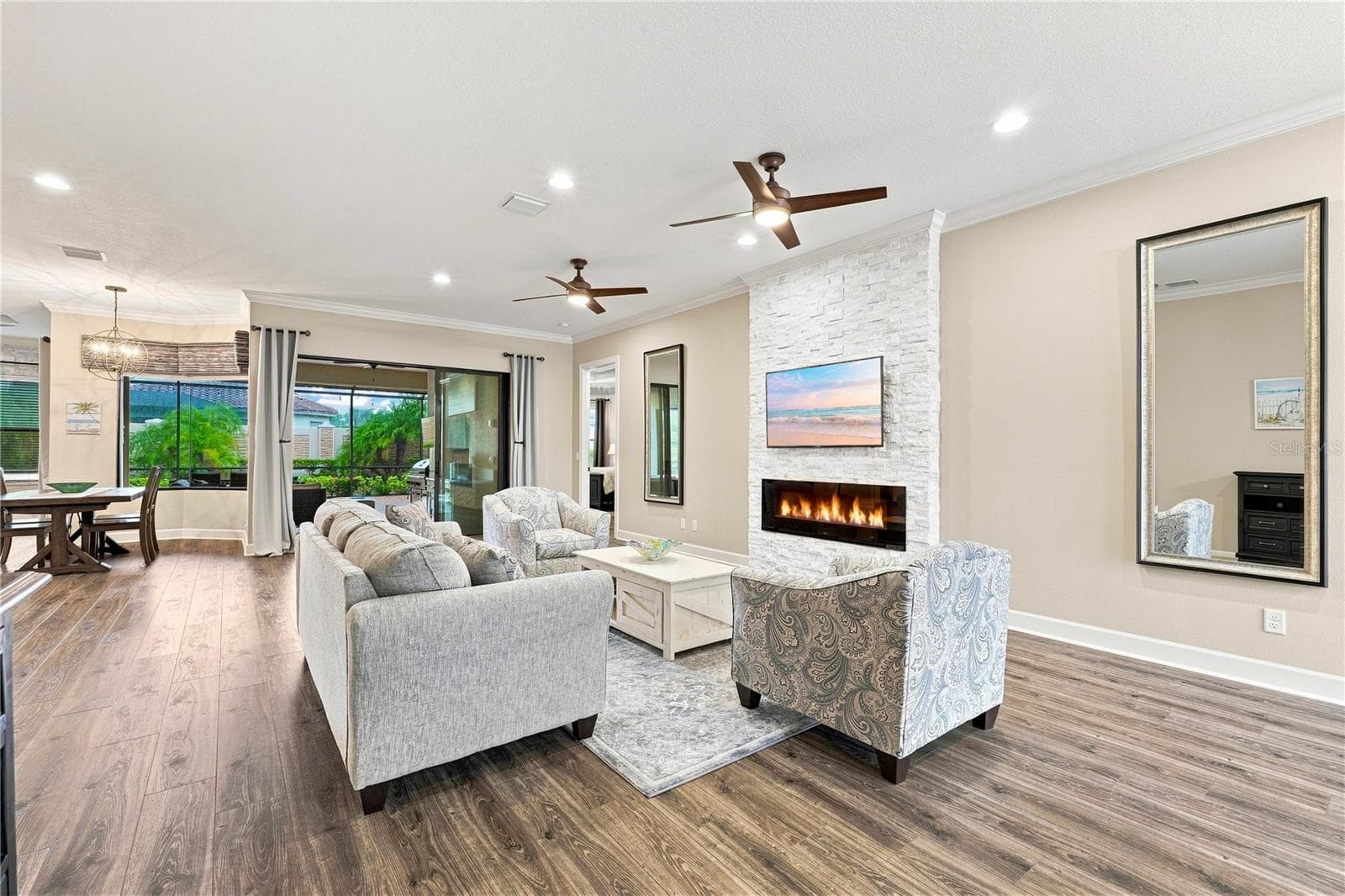 Single Family Residence at 5010 TIVOLI RUN, BRADENTON, photo 3 of 94