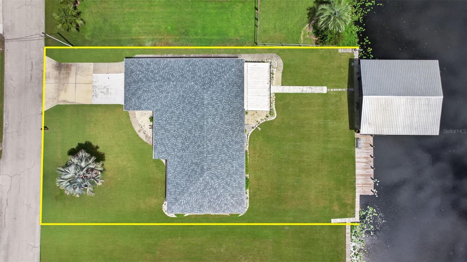 Single Family Residence at 1613 JUNO TRL, ASTOR, photo 3 of 53