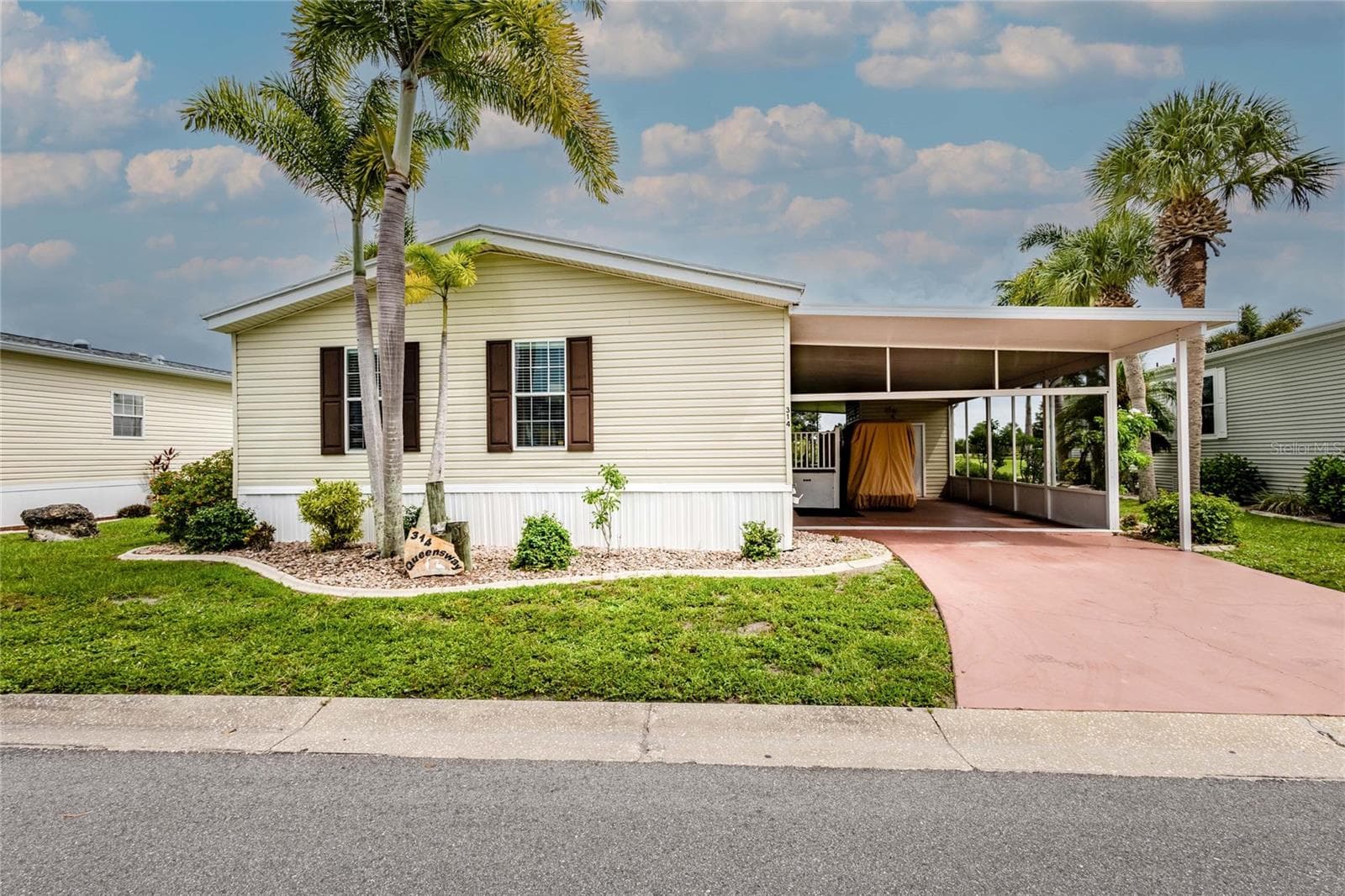 Manufactured Home at 2100 KINGS HWY #314, PORT CHARLOTTE, photo 2 of 95
