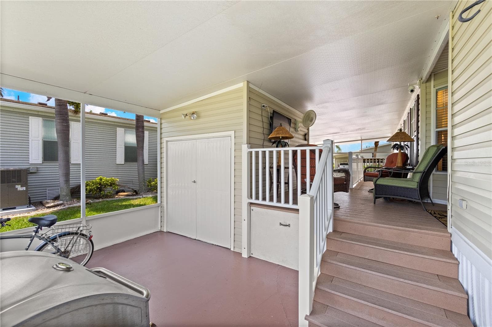 Manufactured Home at 2100 KINGS HWY #314, PORT CHARLOTTE, photo 4 of 95